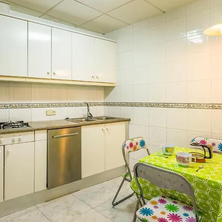 Nice In With 2 Bedrooms And Outdoor Swimming Pool Holiday home *